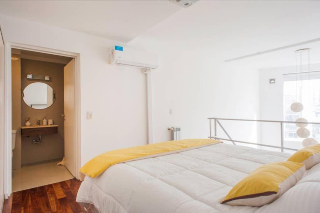 Luminosos Loft En Recoleta 2 Cuadras Del Subte Apartment Buenos Aires Bagian luar foto